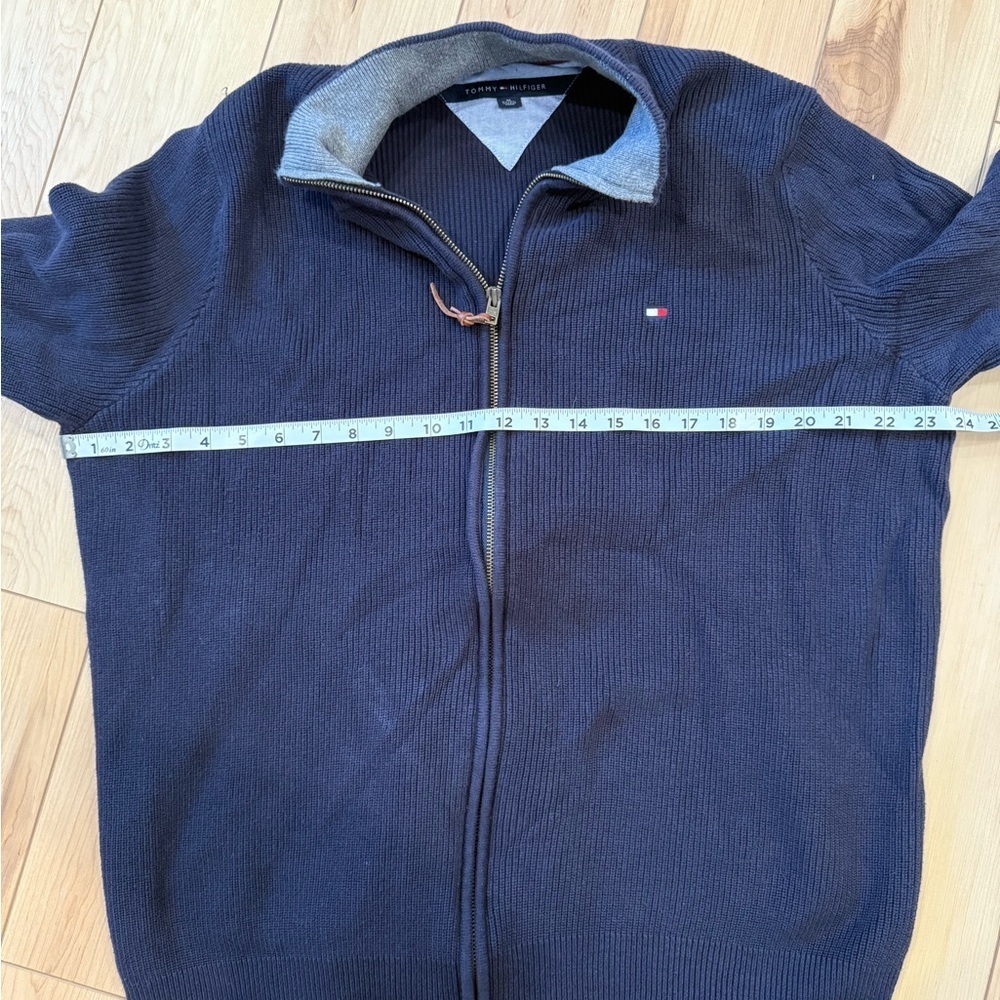 Tommy Hilfiger Men's Blue Zip-Up Sweater - Picture 4 of 6